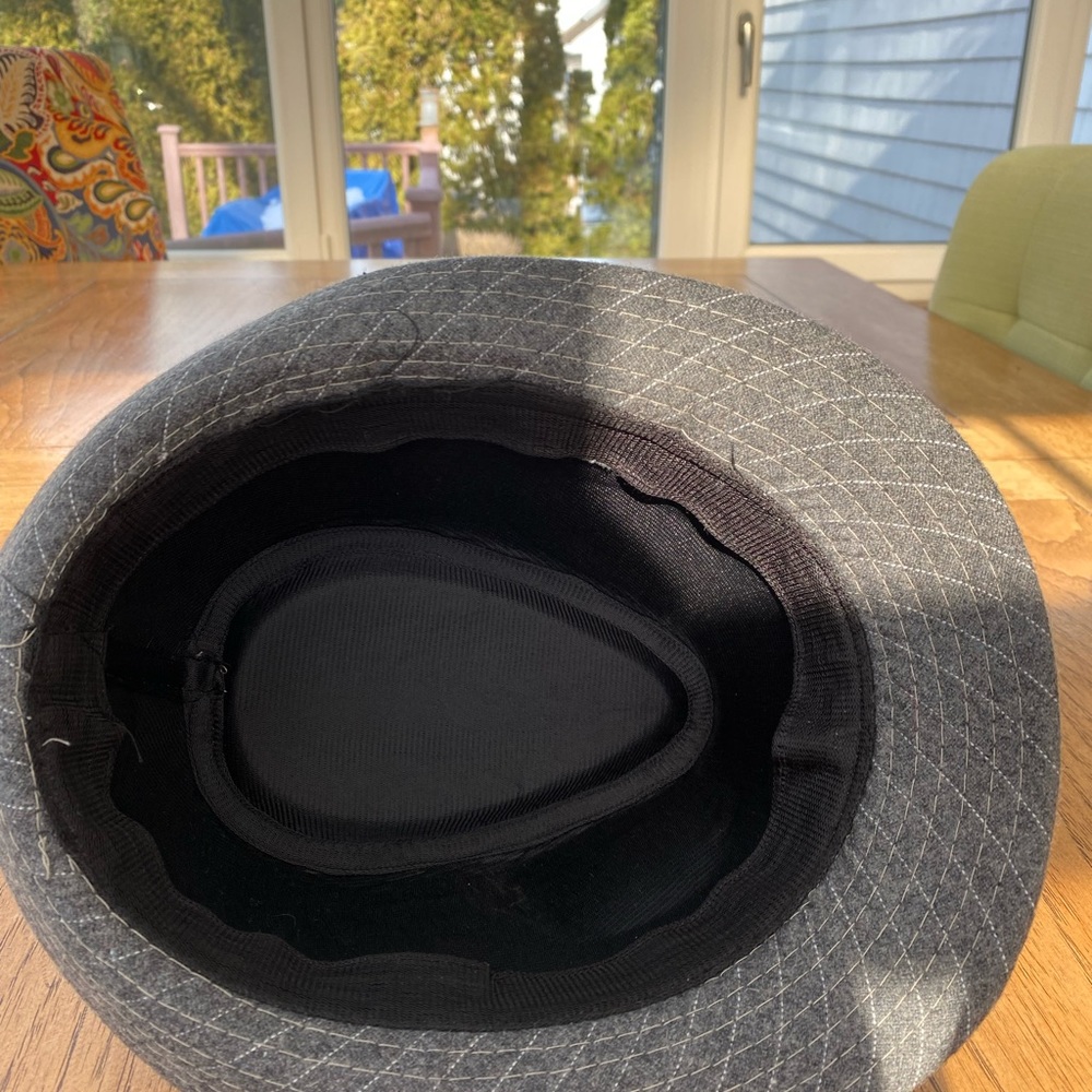 Fun hat bundle! - Picture 4 of 4